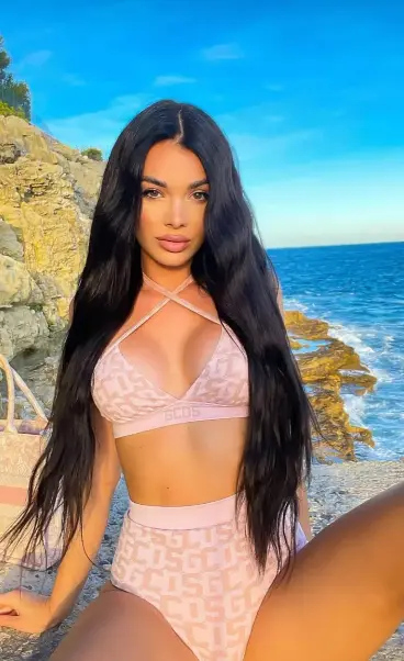 DASHA - Batum Escort Model